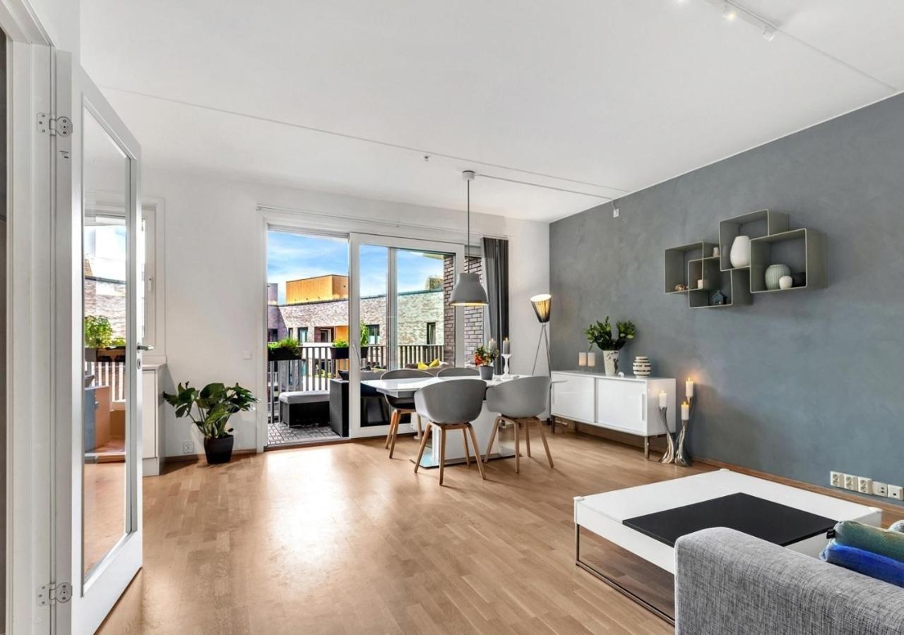 Seaside Apt - 2 Sunny Balconies - Modern - 6 Pax Oslo Buitenkant foto